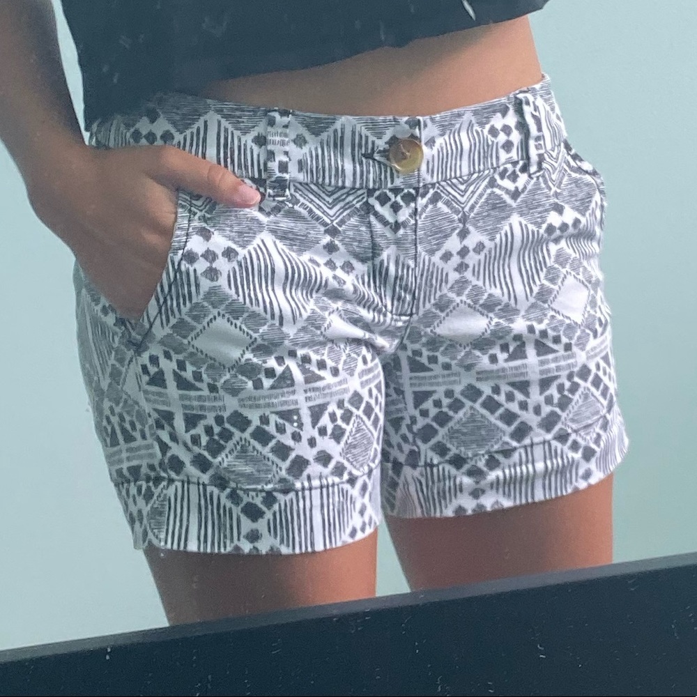 Tribal American Eagle Midi Stretch Shorts